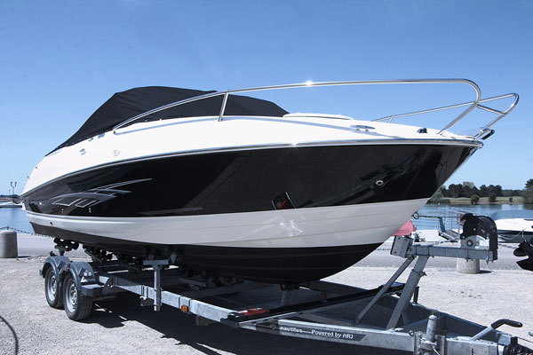 boat detailing and cleaning Lake Arrowhead